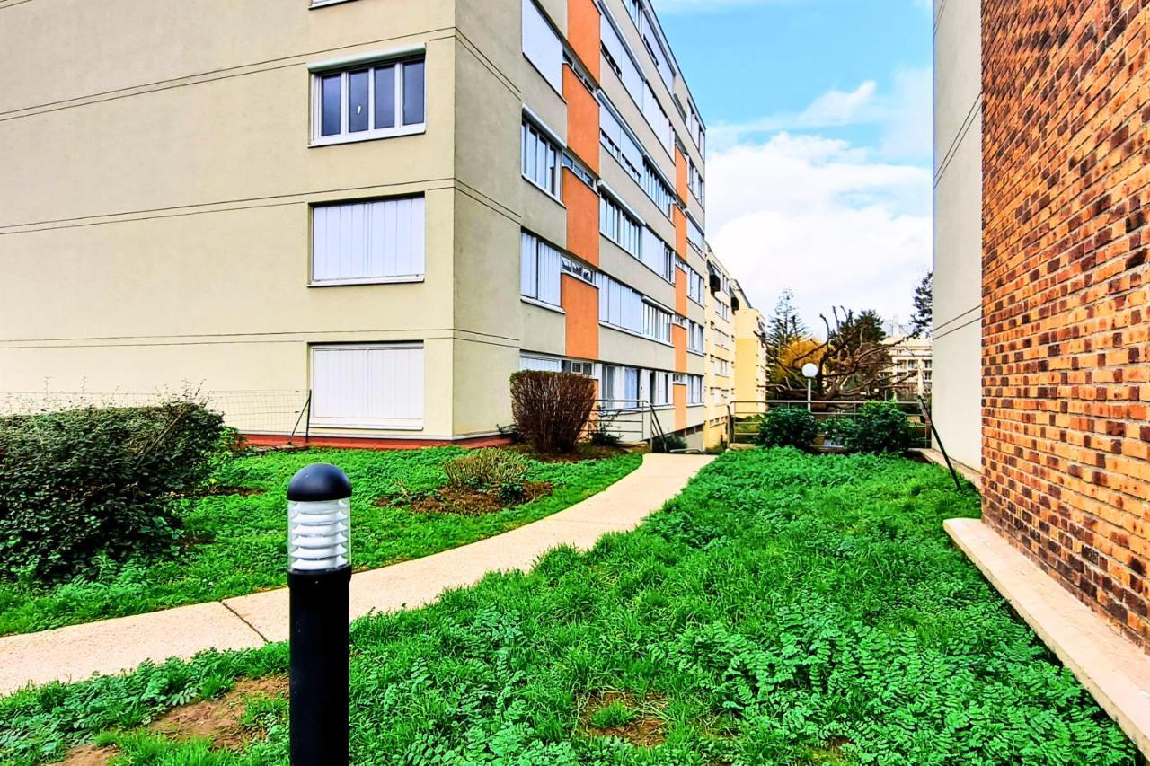 Apartamento Escale De L'Yvette - 50M2 Cosy, Balcony & Parking Longjumeau Exterior foto